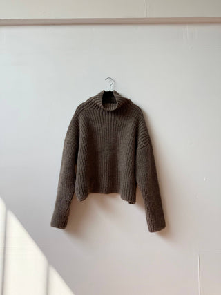 Bruno Highland Wool Sweater: Brown