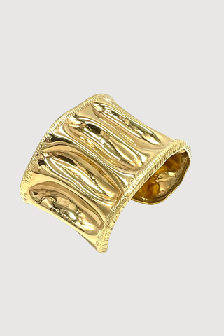 Chuk Chuk Seed Pod Cuff