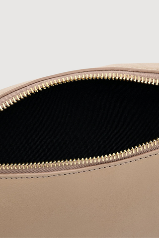 Oliveta Convertible Belt Bag
