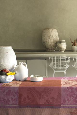 Tablecloth 69x126" | Linen Jardin D’Orient Red