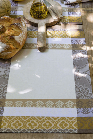 Wipeable Placemat, Set of 4; Bastide Ivory
