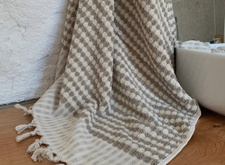 Dotted Terry Bath Sheet | Taupe