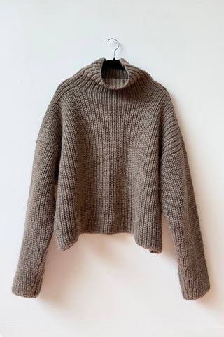 Bruno Highland Wool Sweater: Brown