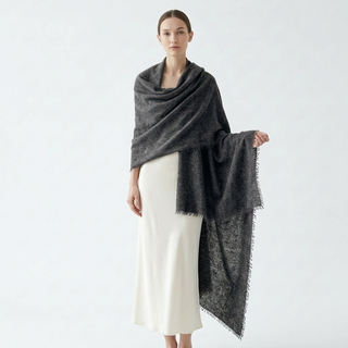 Undyed Cashmere Travel Wrap: Natural Melange