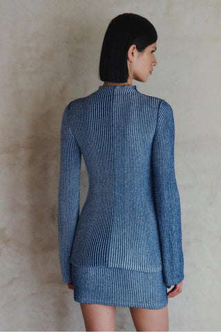 Dual Top, Blues