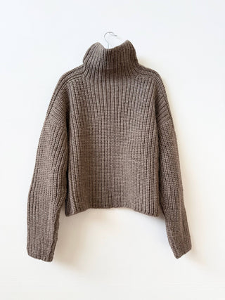 Bruno Highland Wool Sweater: Brown